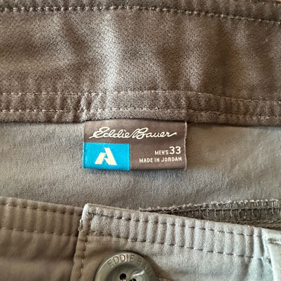 Three pair bundle of men’s size 33 shorts - Ben Sherman and Eddie Bauer - Picture 7 of 14